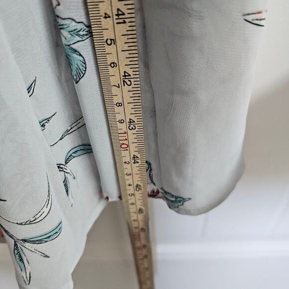 Torrid Chiffon Pleated Dress Women Size 2X Gray Floral Cowl Neck Cottage Fairy - Picture 10 of 12